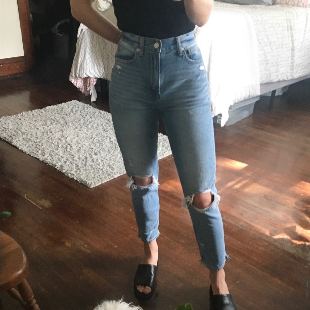 American eagle mom jeans